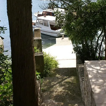 4451d * Korčula
